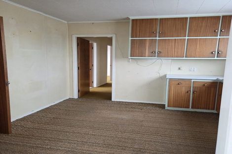 Photo of property in 1/323 Saint Aubyn Street, New Plymouth, 4310