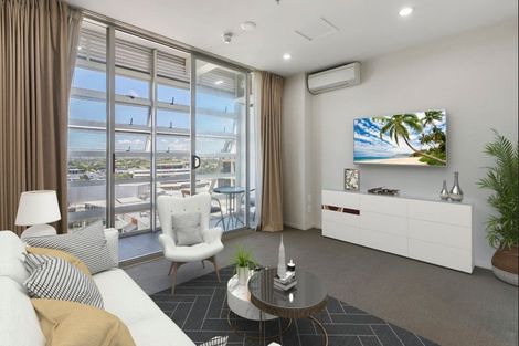 Photo of property in Proximity Apartments, 1008/17 Osterley Way, Manukau, Auckland, 2104