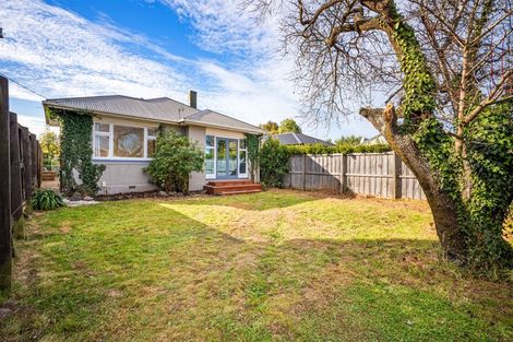 Photo of property in 1/19 Moreland Avenue, Papanui, Christchurch, 8053
