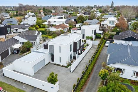 Photo of property in 11 Roa Road, Fendalton, Christchurch, 8041