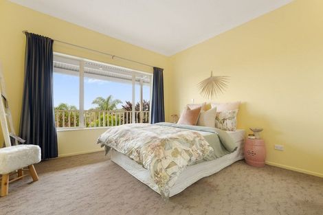 Photo of property in 1 Greenstone Way, Hairini, Tauranga, 3112