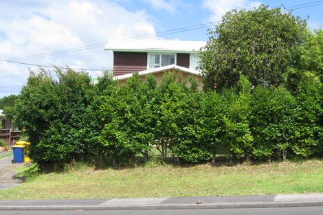 Photo of property in 83 Target Road, Totara Vale, Auckland, 0629