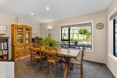 Photo of property in 8 Bowsprit Way, Whitby, Porirua, 5024