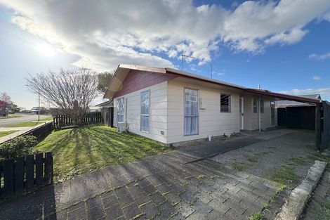 Photo of property in 65 Meadowvale Drive, Levin, 5510