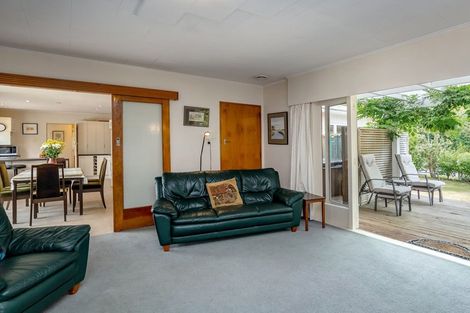 Photo of property in 62 Kuratawhiti Street, Greytown, 5712
