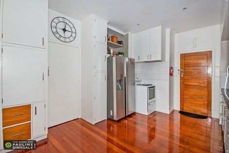 Photo of property in 12 Cairnfield Road, Kensington, Whangarei, 0112