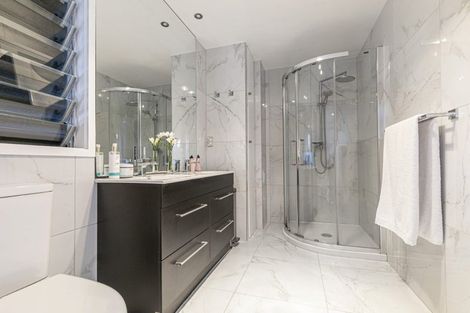 Photo of property in 12 Oratau Place, Greenhithe, Auckland, 0632