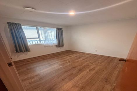 Photo of property in 58 Everglade Drive, Goodwood Heights, Auckland, 2105