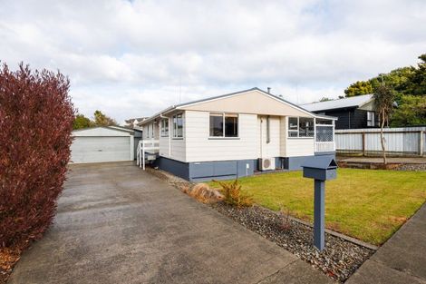 Photo of property in 10 Pirinoa Street, Feilding, 4702