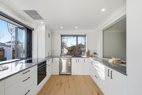 Photo of property in 21 Scotston Avenue, St Albans, Christchurch, 8052