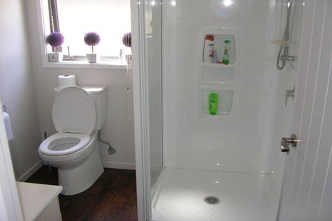 Photo of property in 7 Ranui Place, Moana, 7872