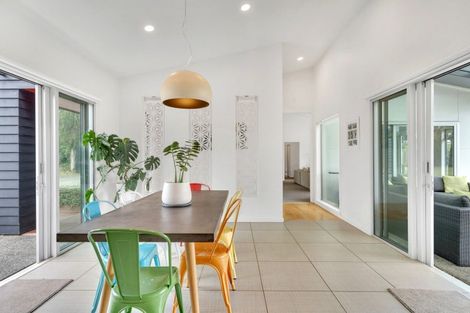 Photo of property in 26 Cotter Street, Greytown, 5712