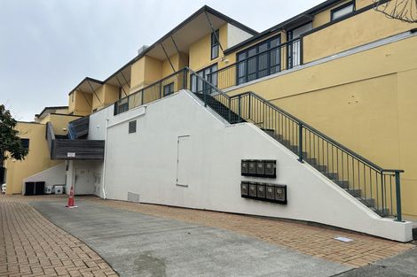 Photo of property in 2h Hatton Street, Karori, Wellington, 6012