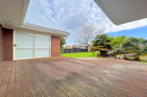 Photo of property in 2 Ash Place, Pukete, Hamilton, 3200