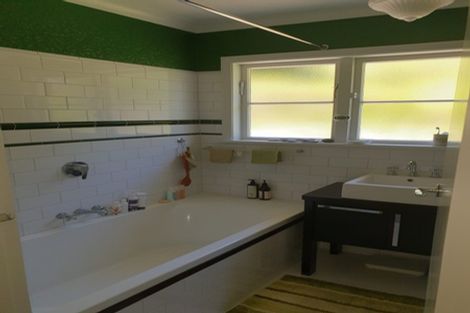 Photo of property in 153 Maupuia Road, Miramar, Wellington, 6022