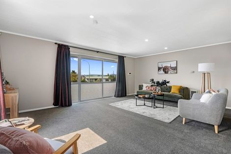 Photo of property in 9 Bata Place, Pomare, Rotorua, 3015