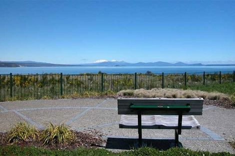 Photo of property in 21 Walnut Lane, Nukuhau, Taupo, 3330