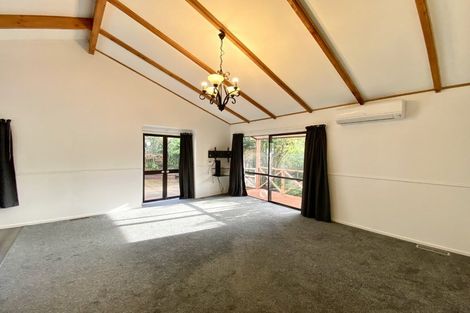 Photo of property in 1/8 Alston Avenue, Kelston, Auckland, 0602