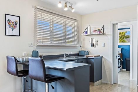 Photo of property in 11 Vancouver Crescent, Wainoni, Christchurch, 8061