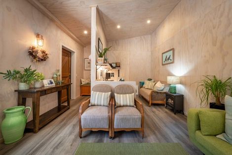 Photo of property in 1147b Lake Hawea-albert Town Road, Albert Town, Wanaka, 9382