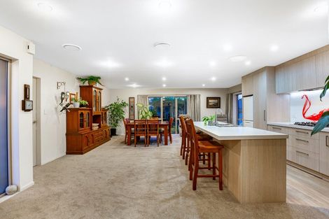 Photo of property in 25 Kahurangi Heights, Aotea, Porirua, 5024