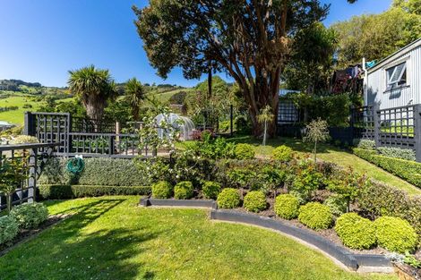 Photo of property in 40 Marine Parade, Macandrew Bay, Dunedin, 9014