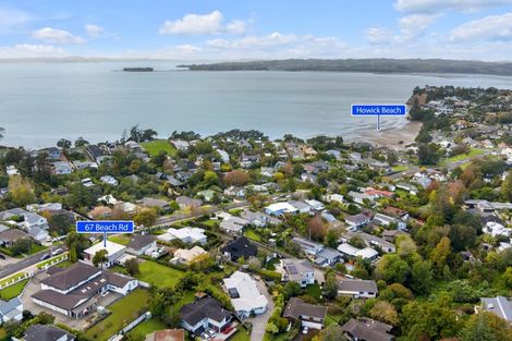 Photo of property in 67 Beach Road, Mellons Bay, Auckland, 2014