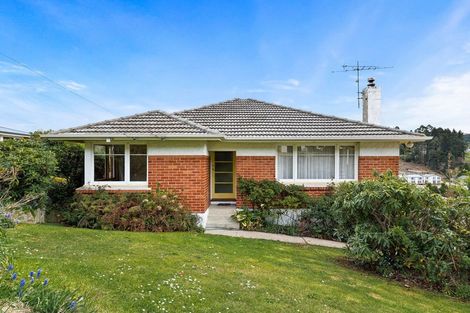 Photo of property in 63 Hocken Street, Kenmure, Dunedin, 9011