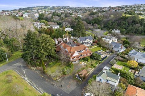 Photo of property in 28 Montpellier Street, Dunedin Central, Dunedin, 9016