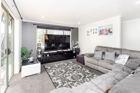 Photo of property in 31 Antrim Place, Nawton, Hamilton, 3200