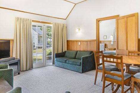 Photo of property in 33/30 Sorrento Drive, Rangatira Park, Taupo, 3330