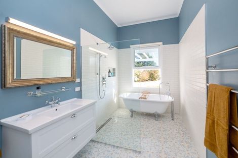 Photo of property in Gladstone Road, Gladstone, 5884