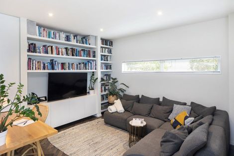 Photo of property in 143 Richmond Hill Road, Richmond Hill, Christchurch, 8081