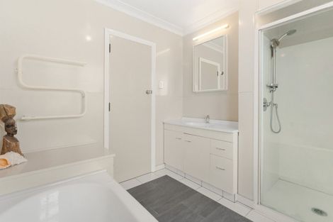 Photo of property in 27 Thames Street, Mosgiel, 9024