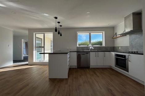 Photo of property in 2 Karaka Street, Inglewood, 4330