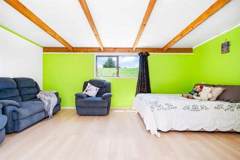 Photo of property in 307 Whananaki North Road, Opuawhanga, Hikurangi, 0181