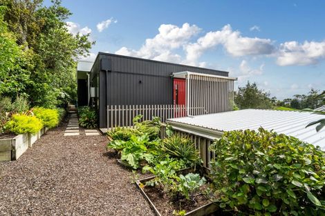 Photo of property in 15b Verran Road, Birkenhead, Auckland, 0626