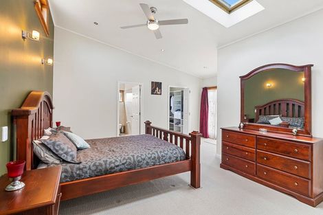 Photo of property in 192 Cambridge Terrace, Naenae, Lower Hutt, 5011