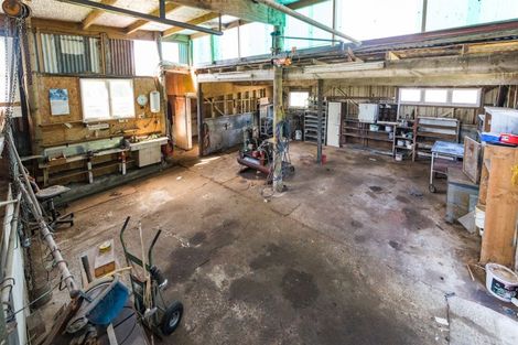 Photo of property in 1692 State Highway 3, Awahuri, Palmerston North, 4479