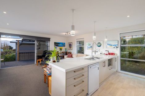 Photo of property in 5 Taimana Lane, Diamond Harbour, Lyttelton, 8971