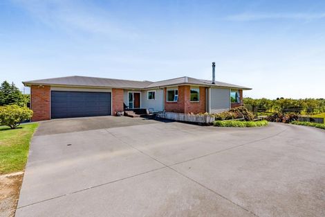 Photo of property in 563 Mangorei Road, Mangorei, New Plymouth, 4371