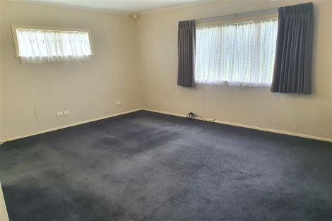 Photo of property in 91 Stottholm Road, Titirangi, Auckland, 0604