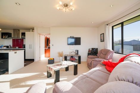 Photo of property in 28 Majestic Chance, Seaward Bush, Invercargill, 9812