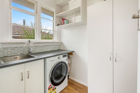 Photo of property in 35 Bradford Street, Bradford, Dunedin, 9011