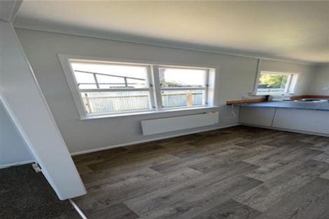 Photo of property in 17 Balmoral Street, Levin, 5510