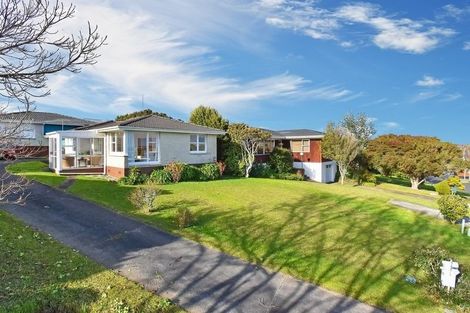 Photo of property in 1/9 Landop Terrace, Howick, Auckland, 2014