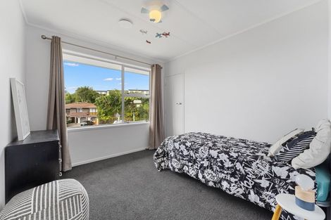 Photo of property in 39 Maratahu Street, Westown, New Plymouth, 4310