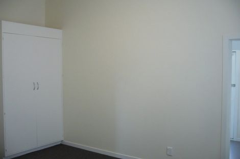 Photo of property in 4 Hawker Street, Mount Victoria, Wellington, 6011