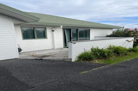 Photo of property in 10 Shakespear Road, Army Bay, Whangaparaoa, 0930