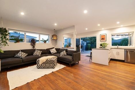 Photo of property in 5 Harris Street, Mount Maunganui, 3116